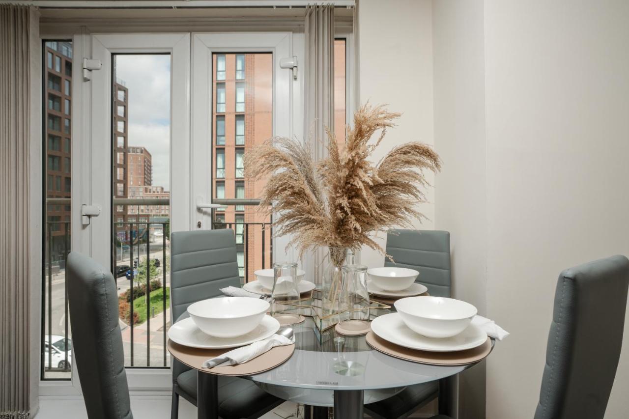 Stylish 2 Bed Manchester Flat Zewnętrze zdjęcie