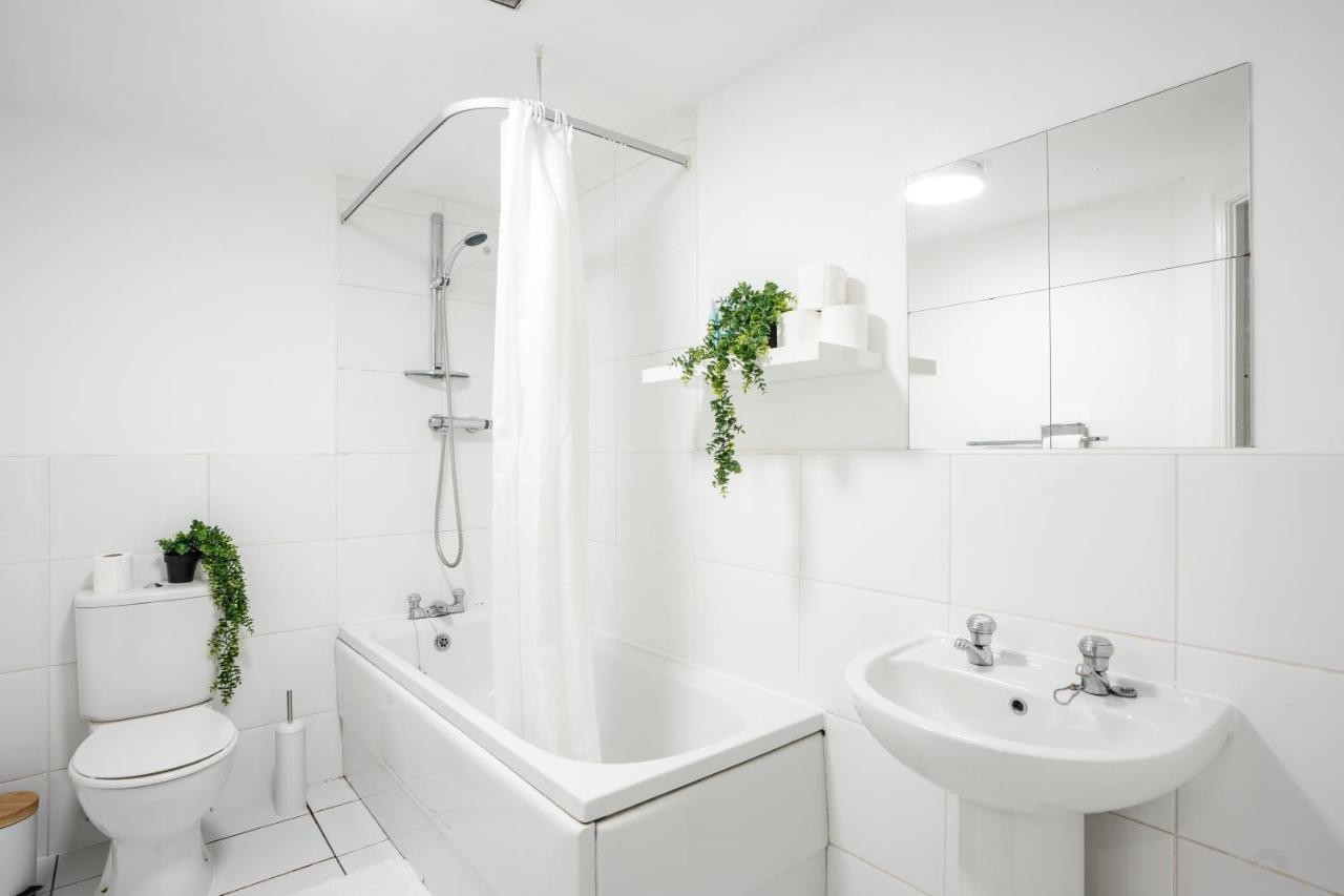 Stylish 2 Bed Manchester Flat Zewnętrze zdjęcie